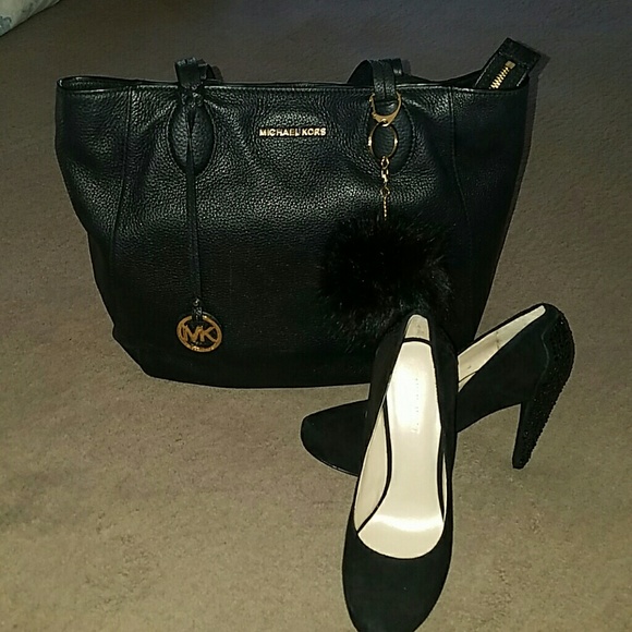 Michael Kors Handbags - Michael kors black tote